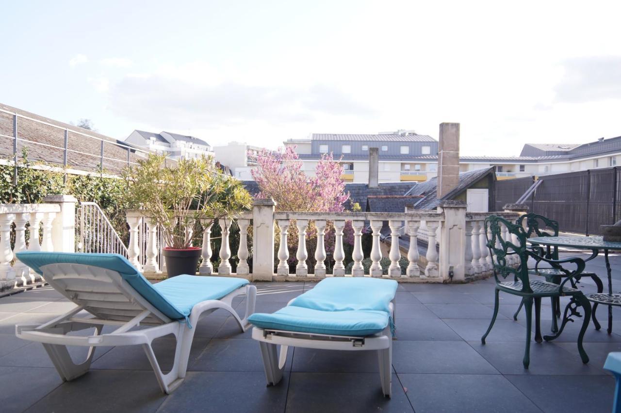 72M² Avec Terrasse Dans Demeure Angevine De 2 Etages Apartment Angers Bagian luar foto